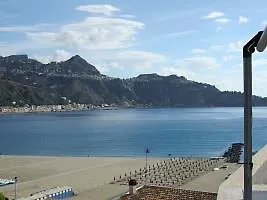 Rosal Giardini Naxos